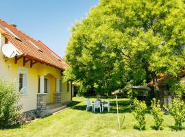 Holiday Home Golf Tee by Interhome, hotel v destinaci Balatonudvari