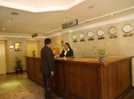 Hotel Sapphire, hotell med parkering i Colombo