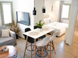 Apademia Skyros Luxury Residences, hotel en Skyros