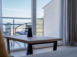 Villa ANABELLA, hotel en Elshani