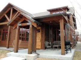 This Townhouse In Legends On Bridger Creek Development Is Beautifully Finished, hotel en Bozeman