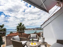 Sea view APARTMENT PEPE, hotel en Podstrana