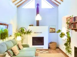 El Encanto