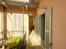 CASA dei POETI CARDUCCI - Two-Room Apartment for 4 People