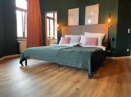 Schicke & zentrale Altbauwohnung