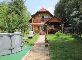 Gyöngyház nyaraló