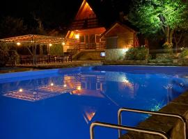 Blue Village Lux, hotel v destinaci Kolašin