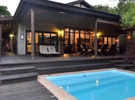 Umthiba Bush Lodge, hotel med parkering i KwaNibela