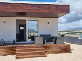 Secluded fisherman's cottage Cove Prnjica, Pag - 23456, hotel a Kolan