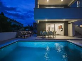 Pool apartments Banta A