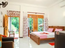 Banyan Shade Mirissa