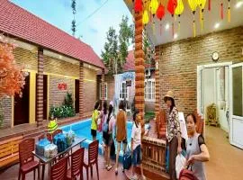 Chuỗi Homestay 8 ngủ bể bơi riêng - gần biển tại Tuần Châu