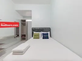 Urbanview Hotel Sunday Cirebon by RedDoorz