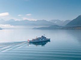 Ferientraum direkt am Thunersee, hotel v destinaci Sigriswil