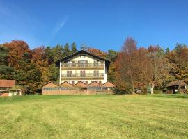 Ferienhof Baba Yaga, hotel v destinaci Deutsch Goritz