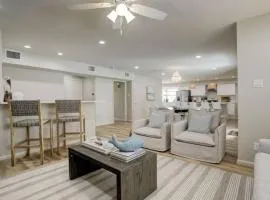 Harbor HideAway with Heated Pool 1 Mile to Beach and close to Cruise Terminal
