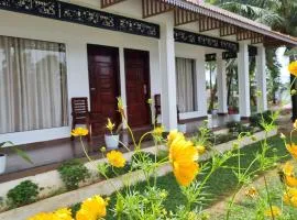Riverview villa