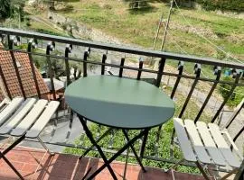 Bel Appartamentino budget, piscina a disposizione
