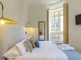 Marques de Velazquez II by Caleta Homes