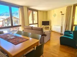 Apartament familiar amb vistes by RURAL D'ÀNEU