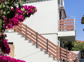 &Tau;&omicron; &Sigma;&pi;ί&tau;&iota; &tau;&eta;&sigmaf; &Gamma;&iota;&alpha;&gamma;&iota;ά&sigmaf; 1 (Grandma's House 1), caba&ntilde;a en Kondopo&uacute;lion