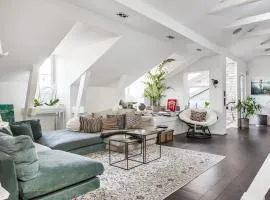 Elegant Östermalm Loft