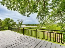 Granbury Home with Lake Views about 6 Mi to Boat Launch!
