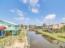 Gulf of Mexico Beach Cottage Walk to Boat Ramp!