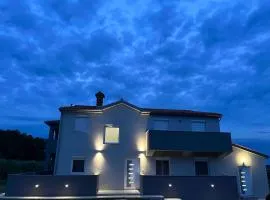 Studio apartman Fjaka