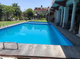 Casa para 16 personas, serviced apartment in Chiconcuac