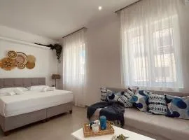 Kyma Luxury Suite