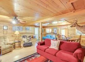 Mountain-View Cabin on Farm 3 Mi to Town and Shops