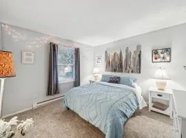Lilac Apartment - 5 Minutes to Downtown Stillwater
