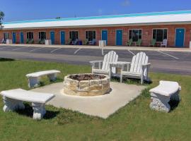 Shark Reef Resort Motel & Cottages, hotel with jacuzzis in Port Aransas