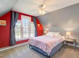 Marigold Apartment - Cute Loft 5 Minutes to Marina