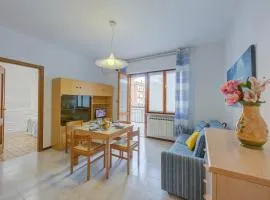 Il Tulipano Giallo 100m From The Sea - Happy Rentals