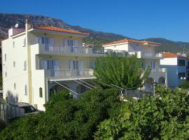 Hotel Filioppi, hotel en Agios Kirykos