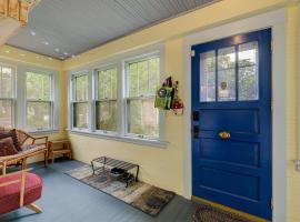 St Paul Farmhouse near downtown and Allianz Field, villa in Saint Paul