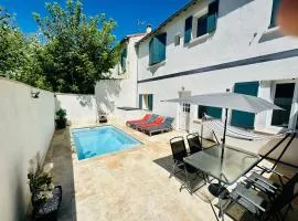 Villa Montplaisir 800m des Remparts avec piscine privée