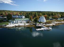 Sebasco Harbor Resort, hotel en Sebasco Estates