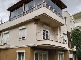 Denize Yakın Geniş Villa, Hotel in Hurmaköy