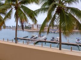 Two Bedroom Apartment - Hawana Salalah, hotel v destinaci Ţāqah