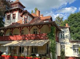 Straszny Dwór 1904 – hotel w mieście Chodzież