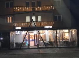 EDO'S, hotel di Borşa