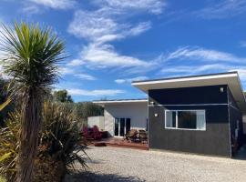 Wright on Jellicoe A modern holiday home Free Bikes, Villa in Martinborough