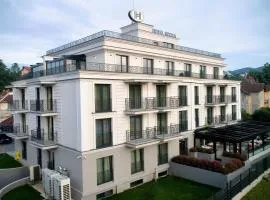 Vrnjačka Banja에 위치한 호텔 Hotel Kocka Vrnjačka Banja
