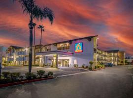 Viesnīca Studio 6 Ontario CA Convention Center Airport pilsētā Ontārio