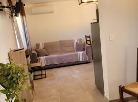 Sunny Cottage, hotel v destinaci Fréjus