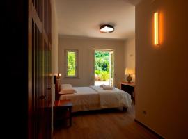 Torre de Jaco - Wellness Inn, hotel v destinaci Torraca