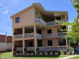Apartments Marniku